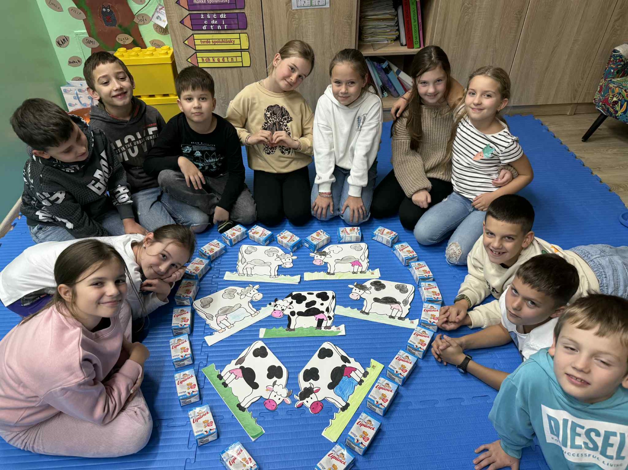 Odkaz: //cloud-e.edupage.org/cloud/ifxe72d1358cb370744_1992c64d-e868-48ea-84f2-e2587da875d0.jpg?z%3ASUrWxV5A7L6I1DzZI53RTDu9zL7%2F1welKHKzS8iKmYs%2BKZ%2BGfCyf7F9cxSv9J%2FIcoqETdRguIPjdsgzKnoDveg%3D%3D