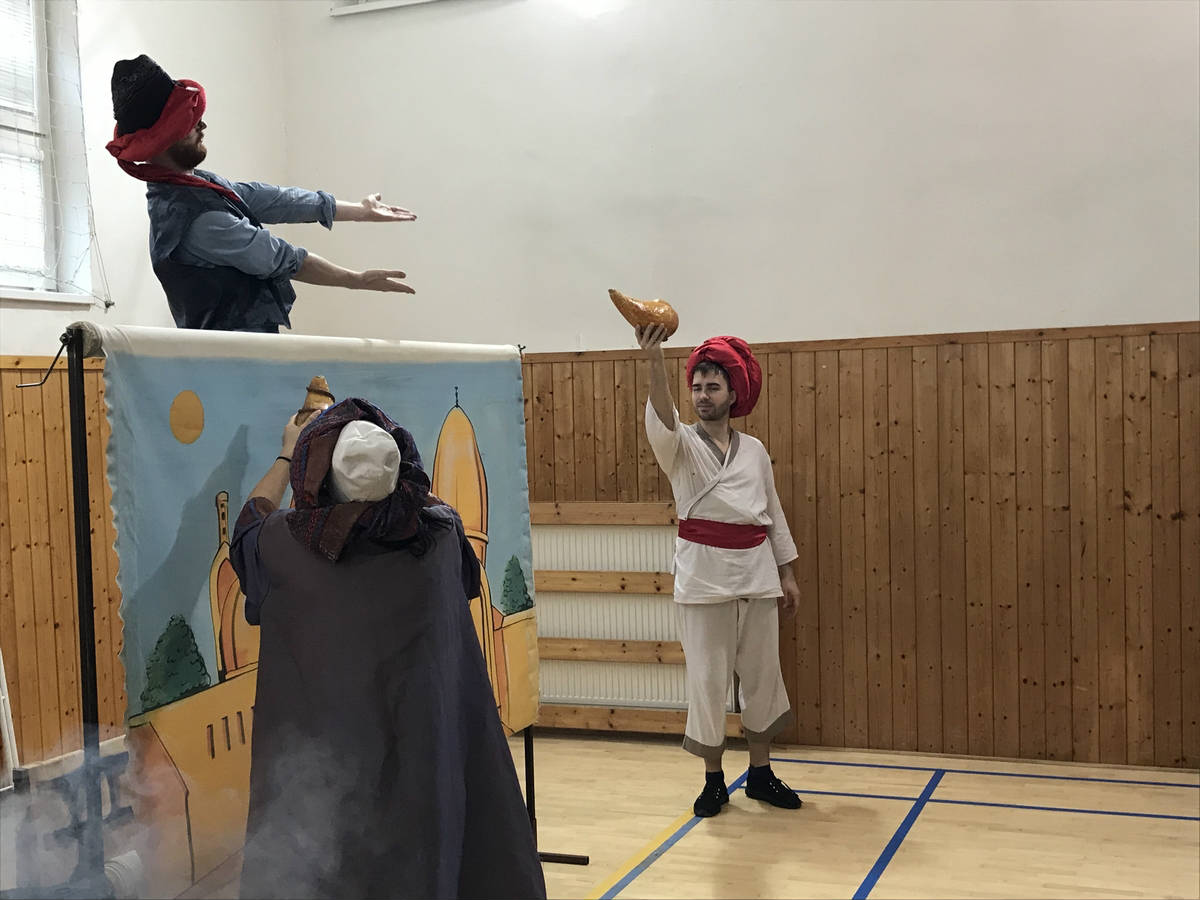 Divadelné predstavenie "Aladin" - Obrázok 1