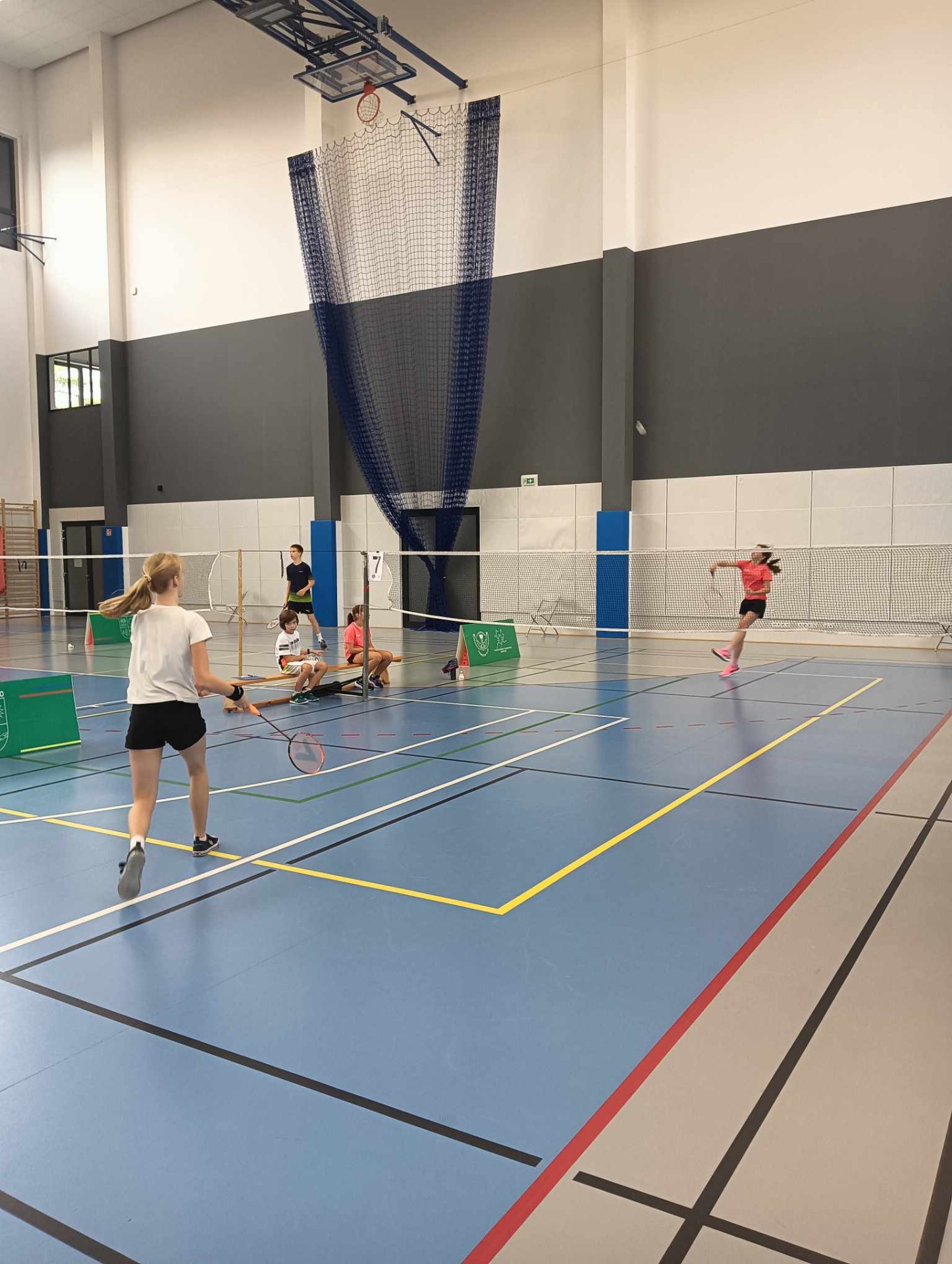 Krajowy Turniej Badmintona w Puszczykowie - 14.10.203 r.  - Obrazek 2