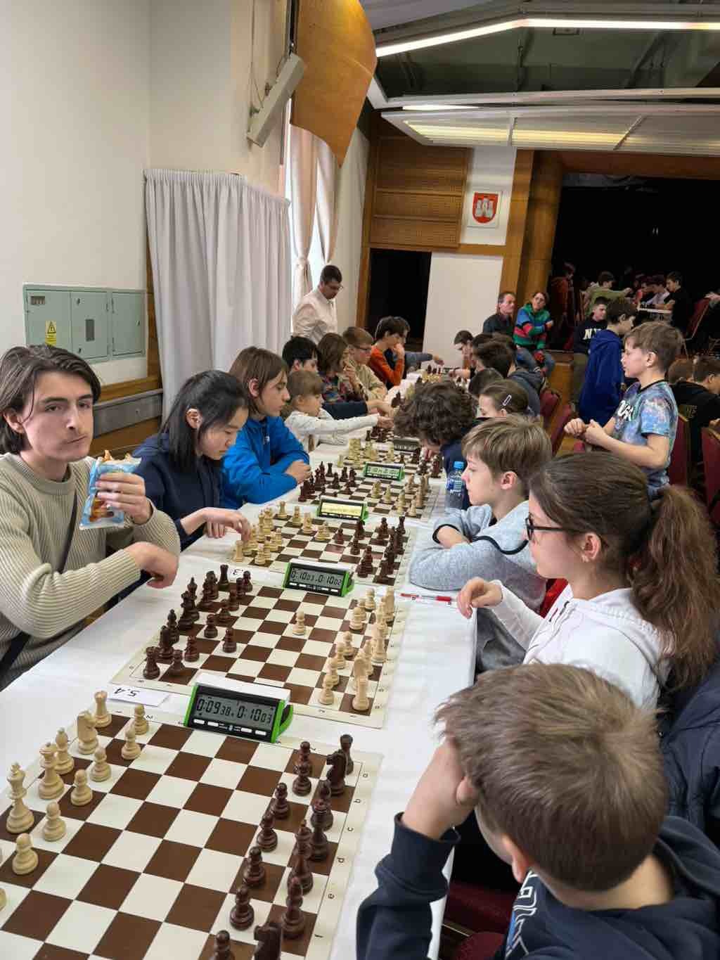 Zúčastnili sme sa majstrovstiev Bratislavského kraja v šachu - Obrázok 4