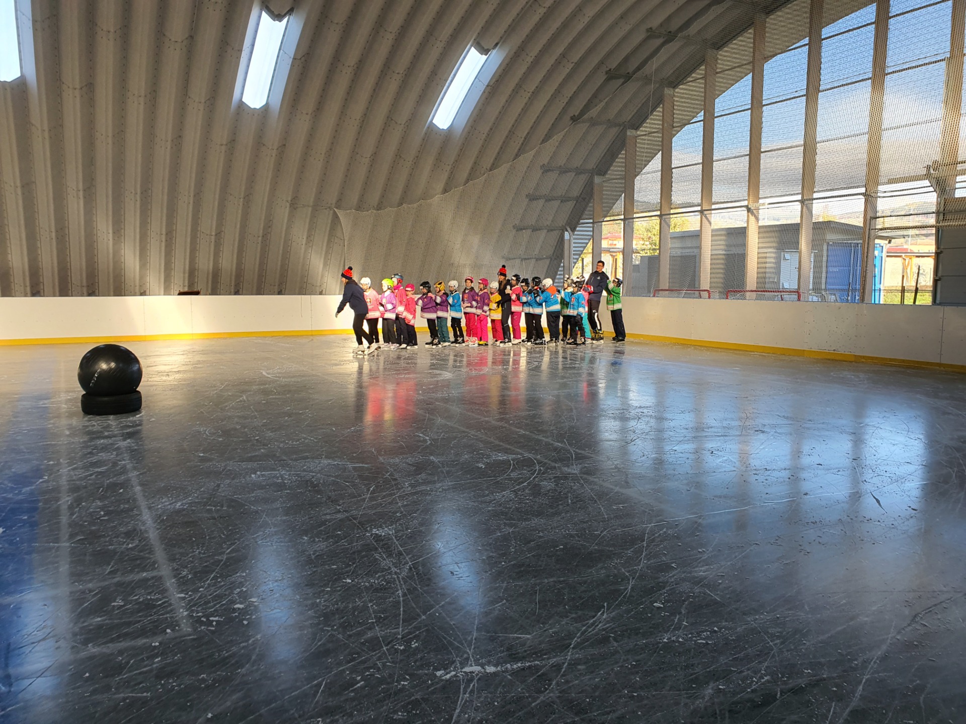 4.B Prvý týždeň školského korčuliarskeho programu - Obrázok 5