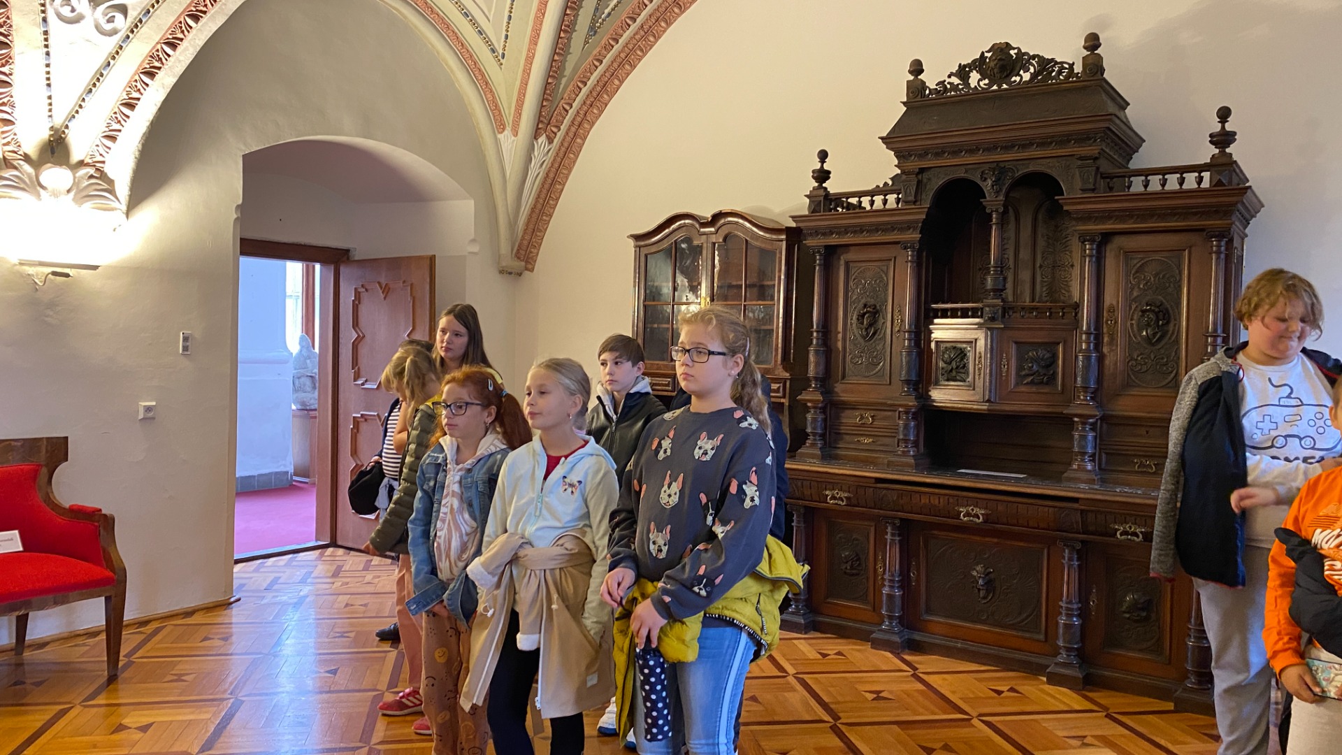 Naši piataci navštívili Vlastivedné múzeum v Hlohovci - Obrázok 2