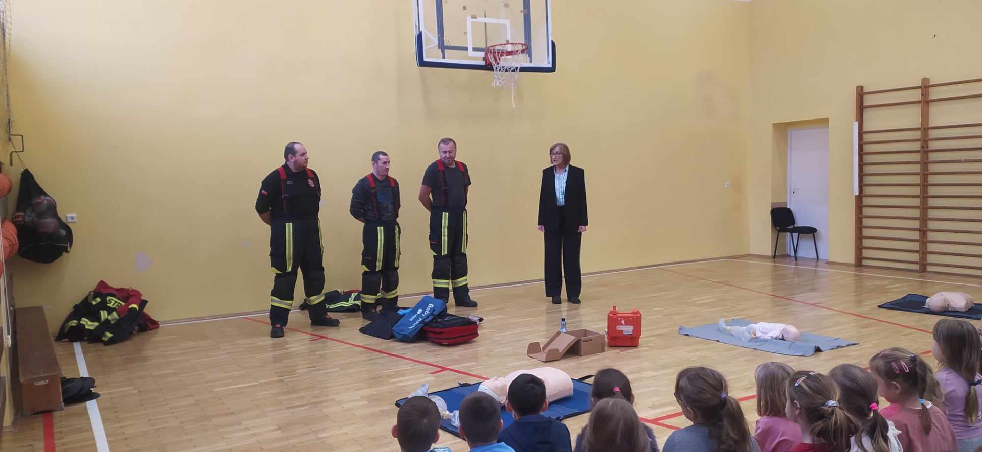 Pierwsza pomoc – warsztaty przeprowadzone przez strażaków - Obrazek 1