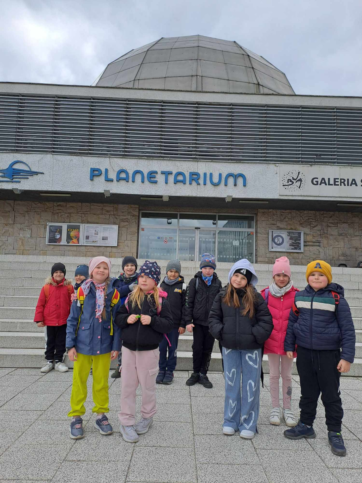 Wycieczka do Planetarium w Olsztynie kl. 1 - Obrazek 1