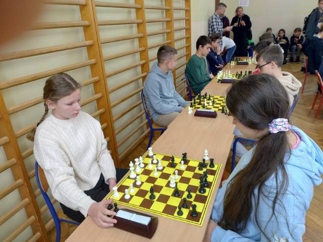 Turniej szachowy - Obrazek 2