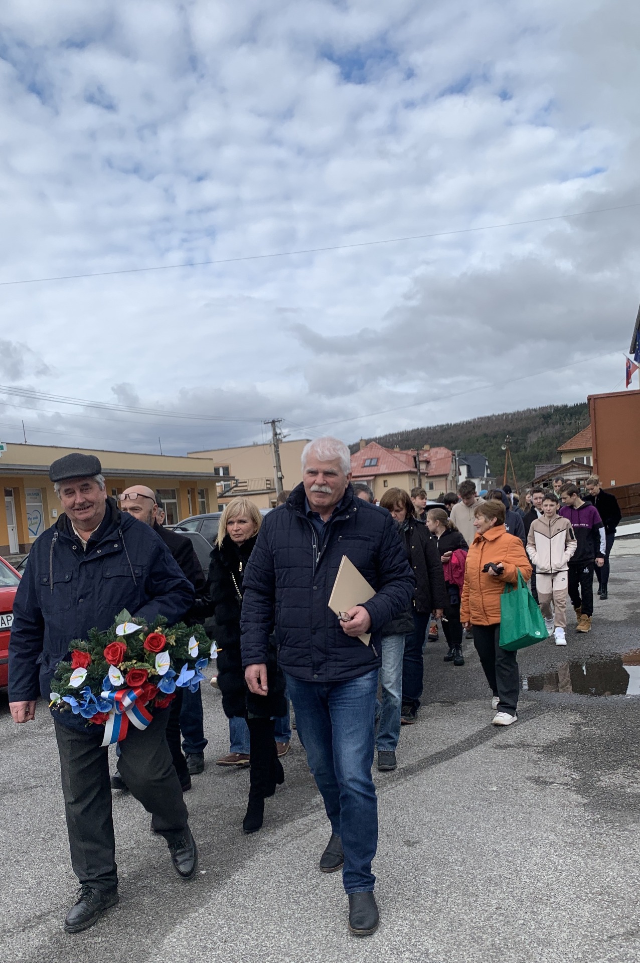 Pietna spomienka  pri príležitosti  79. výročia oslobodenia obce Kriváň - Obrázok 4